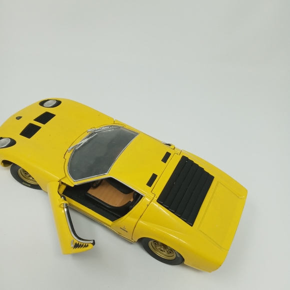 1971 Diecast Lamborghini Anson - Picture 4 of 13